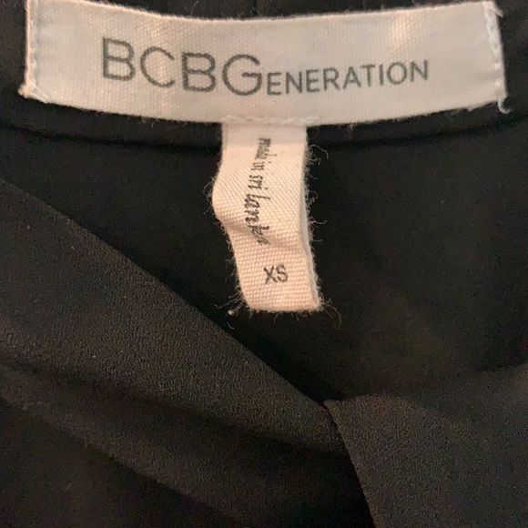 BCBG Tie Front Tank - Picture 4 of 5